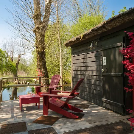 La Mare Aux Oiseaux, The Originals Collection 4*