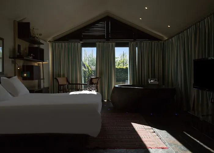 La Mare Aux Oiseaux, The Originals Collection Hotel Saint-Joachim