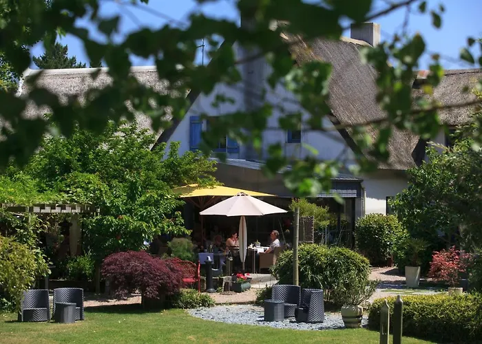 Hotel La Mare Aux Oiseaux, The Originals Collection 4*